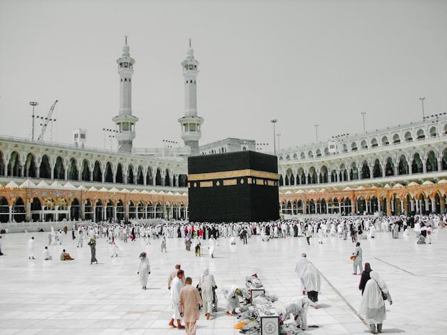 10 Nights 5 Star Deluxe Umrah Package